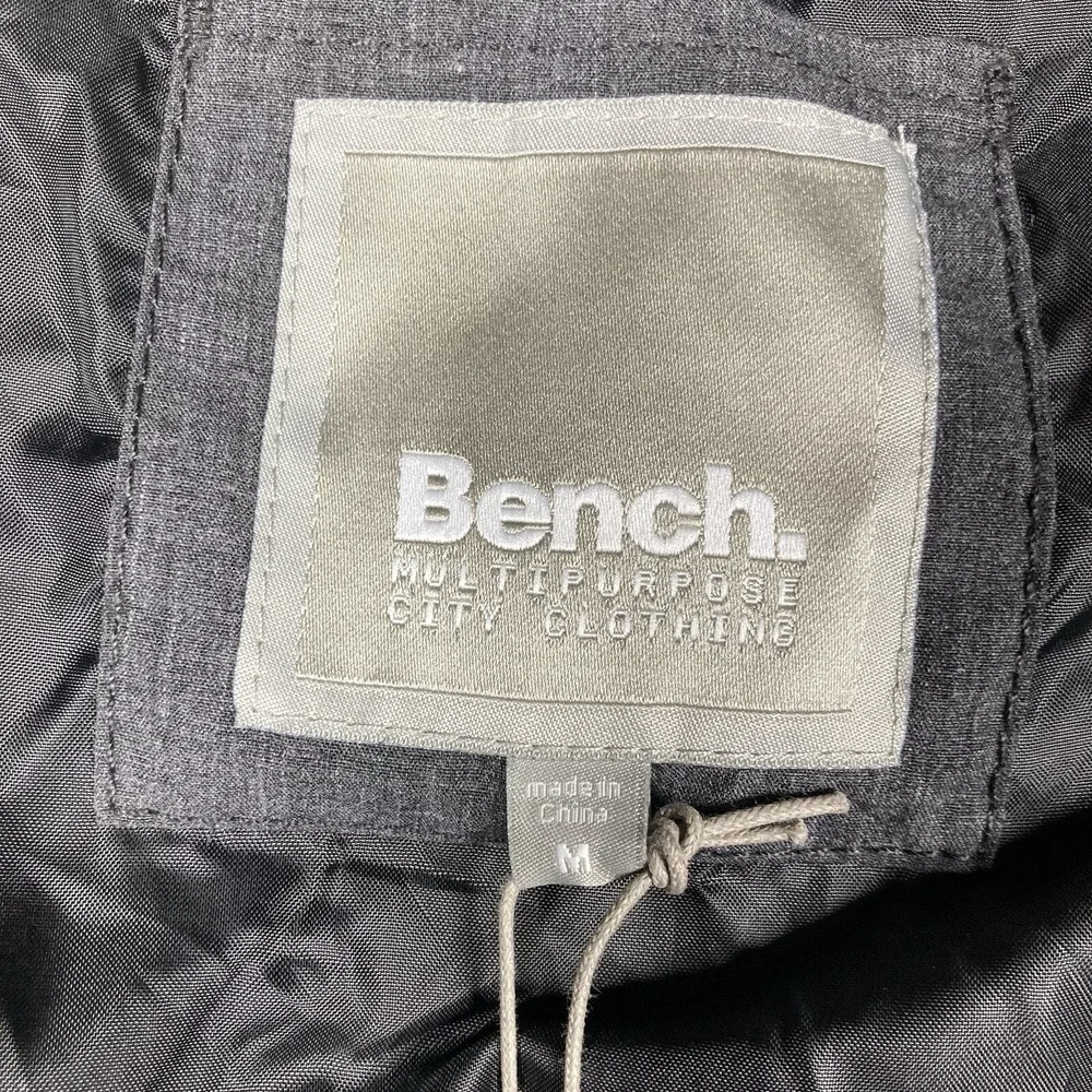 Bench Jacket Men's Medium Black Hooded‎ Light Weight Full Zip Casual Relaxed NEW